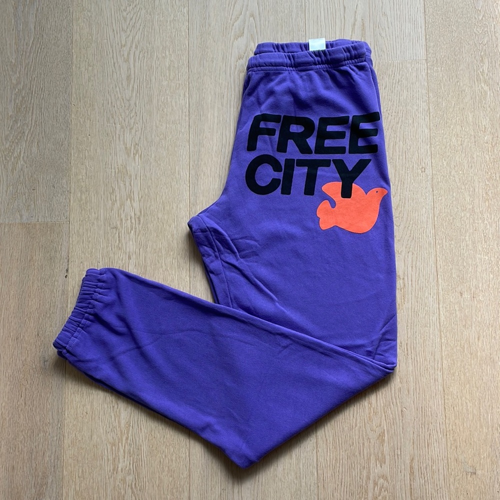 NEW Authentic FREE CITY Sweatpants Purple Sz L FREECITY Pants